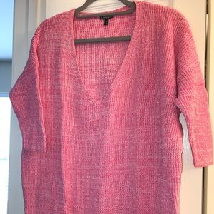 Express White/pink vneck sweater